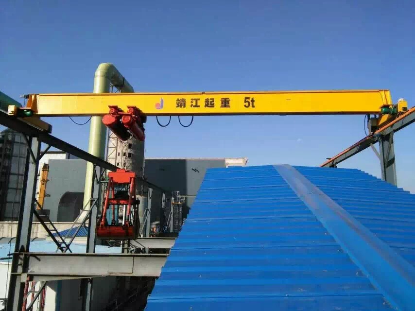 不同型号的抓斗起重机工作原理大致相同