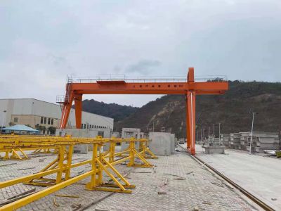避免事故！双梁起重机的十大安全红线