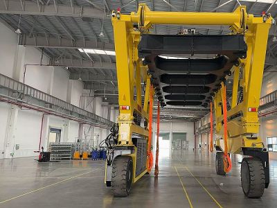 跨运车的优势特点很多! 跨运车的优势特点很多!